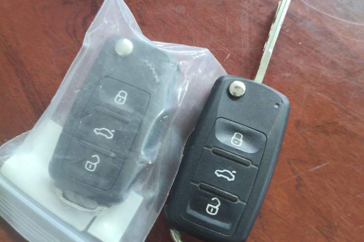 Used Volkswagen Sagitar 2018 1.6L Automatic Comfort Model Vehicle Key