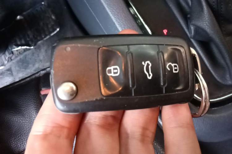 Used Volkswagen Sagitar 2018 1.6L Automatic Comfort Model Vehicle Key