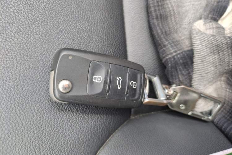 Used Volkswagen Sagitar 2018 1.6L Automatic Comfort Model Vehicle Key