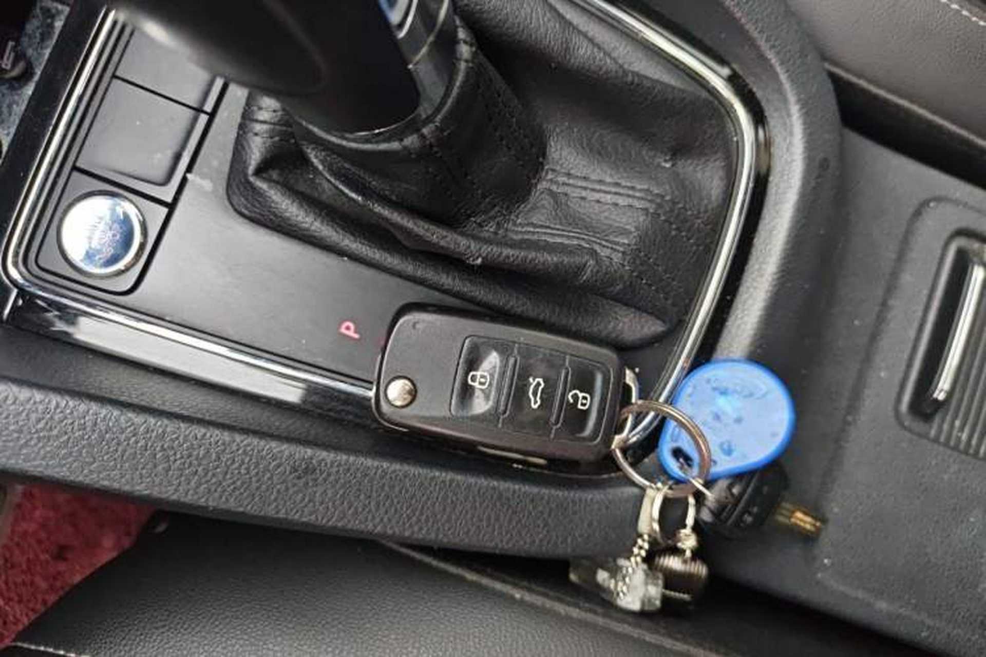 Used Volkswagen Sagitar 2018 1.6L Automatic Comfort Model Vehicle Key