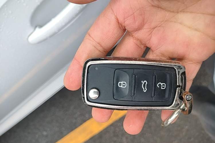 Used Volkswagen Sagitar 2018 180TSI DSG Prestige Edition Vehicle Key