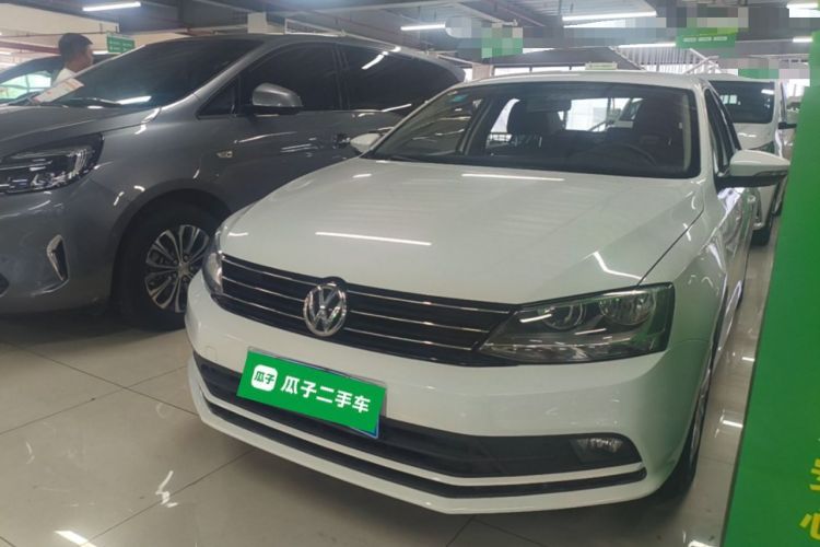 Used Volkswagen Sagitar 2018 1.6L Automatic Fashion Model Guazi used car, China used car export, Used car for sale, Used cars, Cheapest cars for sale