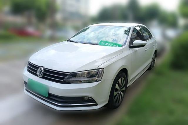 Ojetý Volkswagen Sagitar 2018 1.6L Manual Comfort Model