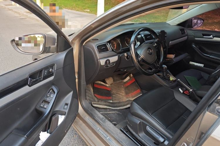 Used Volkswagen Sagitar 2018 1.6L Automatic Comfort Model Driver Seat
