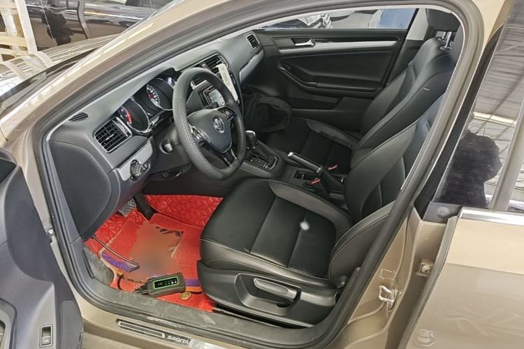 Used Volkswagen Sagitar 2018 1.6L Automatic Comfort Model Driver Seat