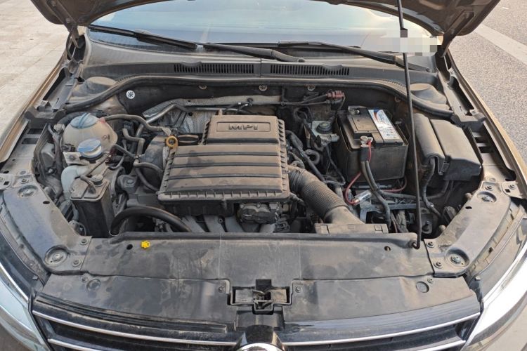 Used Volkswagen Sagitar 2018 1.6L Automatic Comfort Model Engine Bay