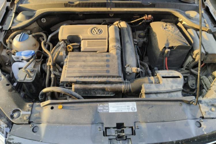 Used Volkswagen Sagitar 2018 280TSI DSG Comfort Model Engine Bay