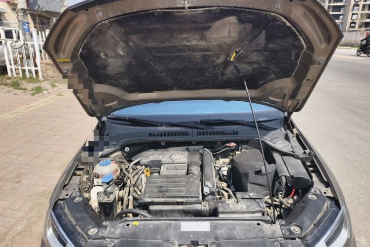 Used Volkswagen Sagitar 2018 280TSI DSG Comfort Model Engine Bay