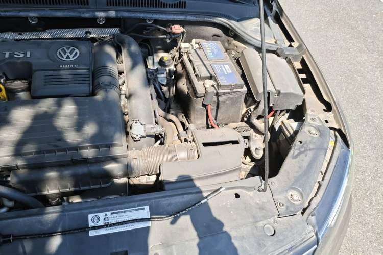 Used Volkswagen Sagitar 2018 280TSI DSG Ignite Edition Engine Bay Left