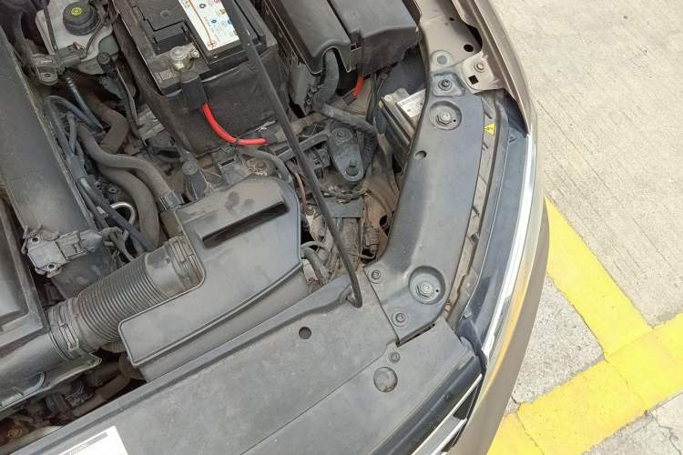Used Volkswagen Sagitar 2018 280TSI DSG Ignite Edition Engine Bay Left