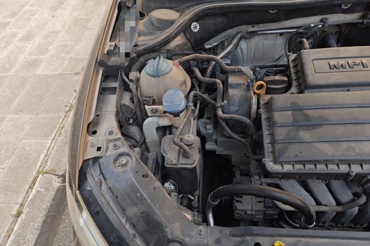 Used Volkswagen Sagitar 2018 1.6L Automatic Comfort Model Engine Bay Right