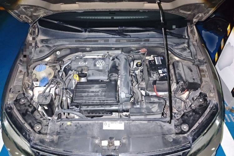 Used Volkswagen Sagitar 2018 180TSI DSG Prestige Edition Engine Bay