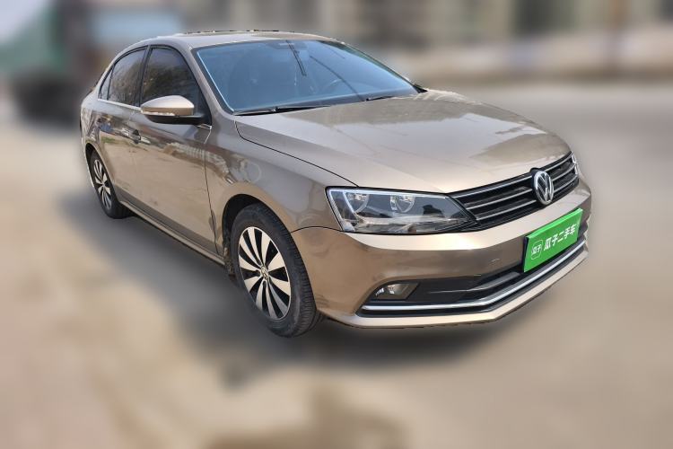 Used Volkswagen Sagitar 2018 280TSI DSG Comfort Model Front Right 45 Deg