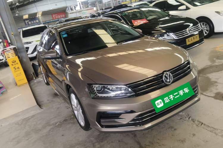 Used Volkswagen Sagitar 2018 280TSI DSG Ignite Edition Front Right 45 Deg
