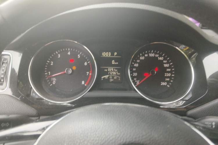 Used Volkswagen Sagitar 2018 1.6L Automatic Comfort Model Instrument Cluster