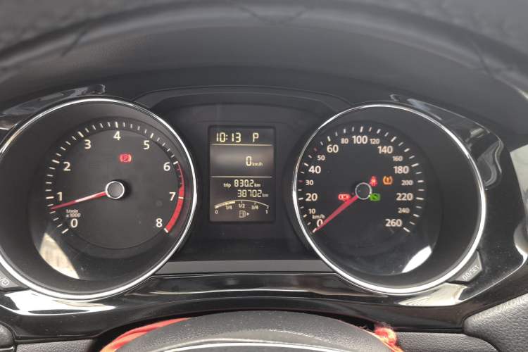 Used Volkswagen Sagitar 2018 1.6L Automatic Comfort Model Instrument Cluster