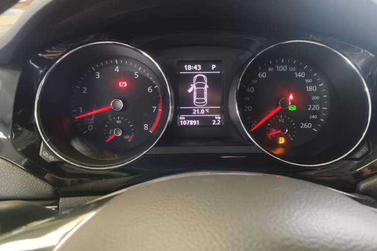 Used Volkswagen Sagitar 2018 280TSI DSG Ignite Edition Instrument Cluster