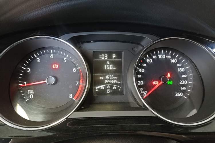 Used Volkswagen Sagitar 2018 1.6L Automatic Comfort Model Instrument Cluster