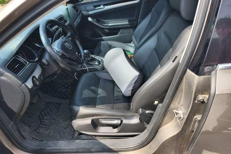 Used Volkswagen Sagitar 2018 280TSI DSG Comfort Model Left Front Seat