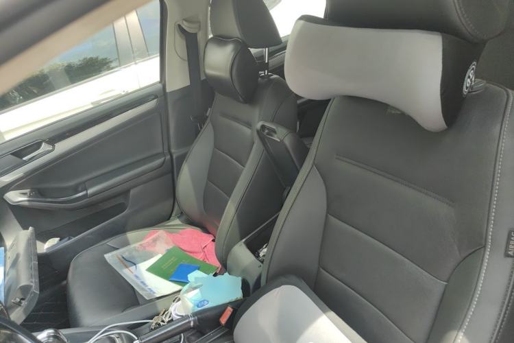 Used Volkswagen Sagitar 2018 280TSI DSG Ignite Edition Left Front Seat