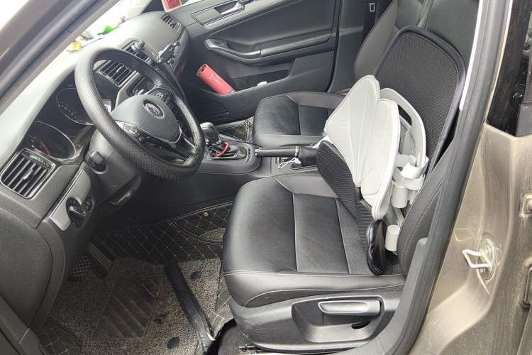 Used Volkswagen Sagitar 2018 180TSI DSG Prestige Edition Left Front Seat