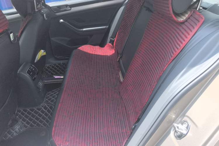 Used Volkswagen Sagitar 2018 280TSI DSG Ignite Edition Left Rear Seat