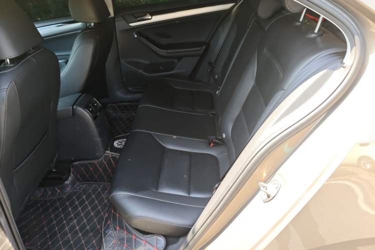 Used Volkswagen Sagitar 2018 280TSI DSG Ignite Edition Left Rear Seat