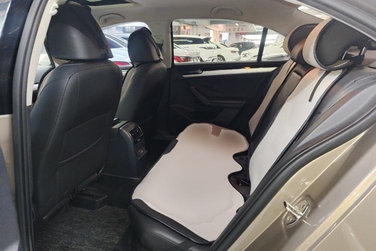 Used Volkswagen Sagitar 2018 1.6L Automatic Comfort Model Left Rear Seat