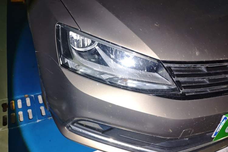 Used Volkswagen Sagitar 2018 180TSI DSG Prestige Edition Right Front Headlight