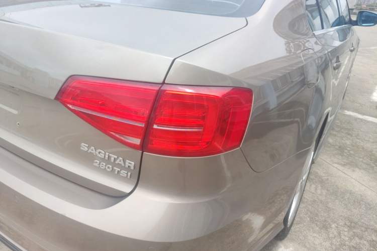 Used Volkswagen Sagitar 2018 280TSI DSG Ignite Edition Right Rear Taillight