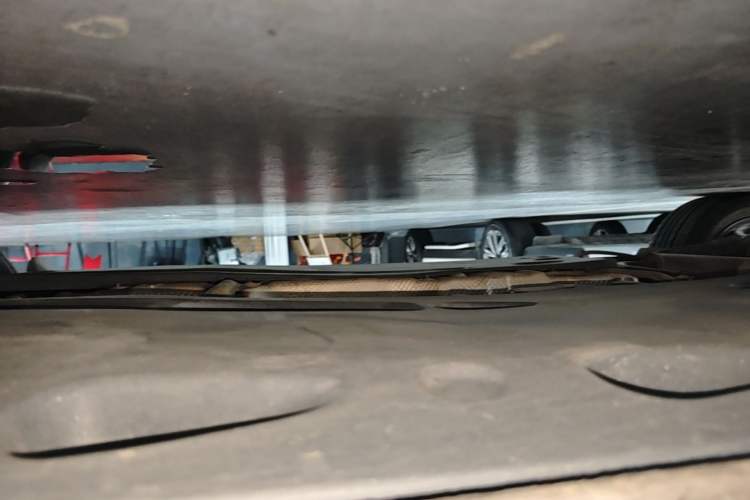 Used Volkswagen Sagitar 2018 180TSI DSG Prestige Edition Right Side Sill