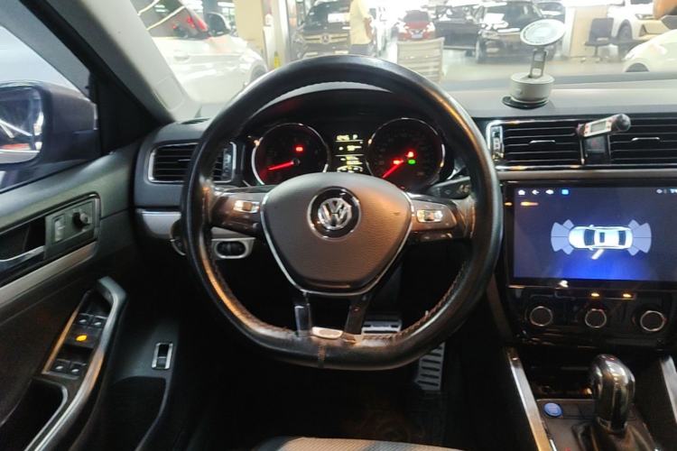 Used Volkswagen Sagitar 2018 1.6L Automatic Comfort Model Steering Wheel