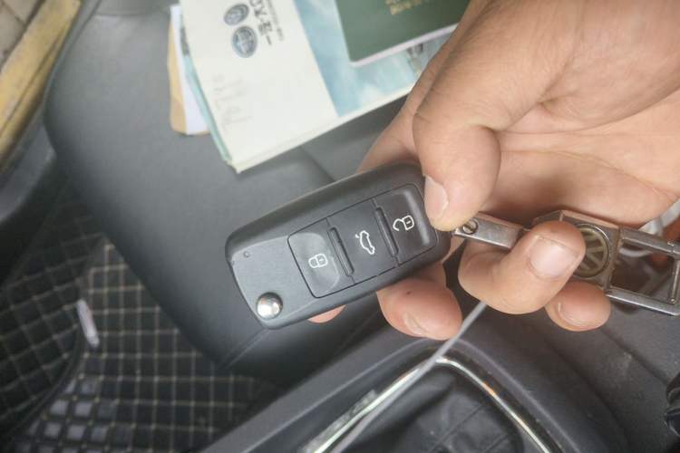 Used Volkswagen Sagitar 2018 1.6L Automatic Comfort Model Vehicle Key