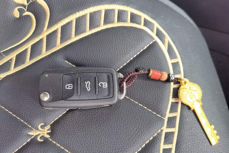 Used Volkswagen Sagitar 2018 1.6L Automatic Comfort Model Vehicle Key