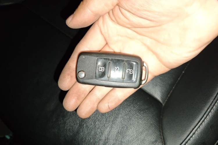 Used Volkswagen Sagitar 2018 180TSI DSG Prestige Edition Vehicle Key