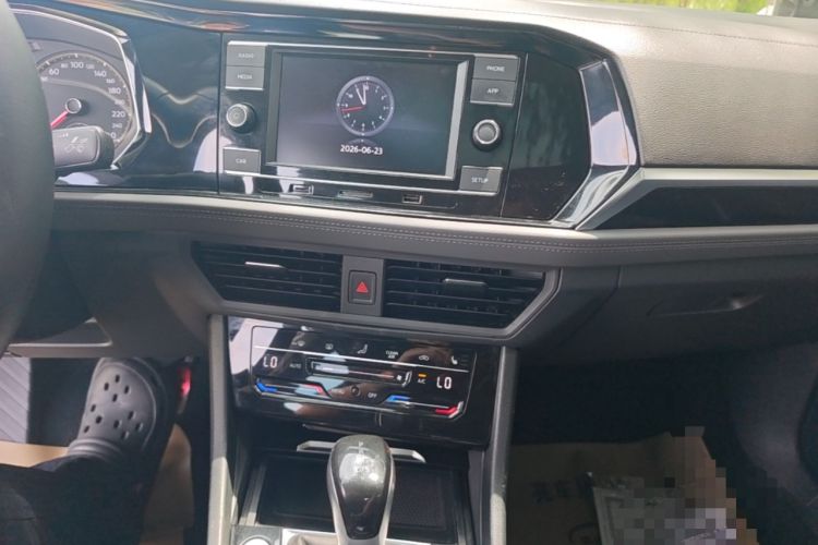 Used Volkswagen Sagitar 2019 280TSI DSG Luxury Version China VI Standard Audio And AC Panel
