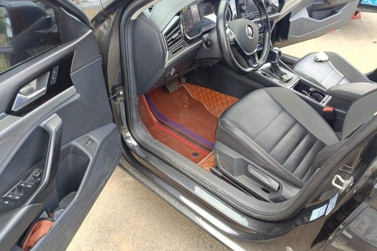 Used Volkswagen Sagitar 2019 280TSI DSG Comfort Version China VI Standard Driver Seat