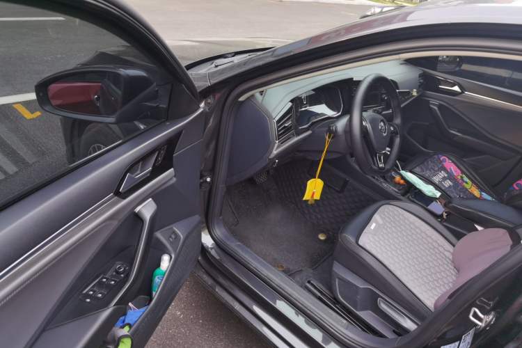 Used Volkswagen Sagitar 2019 280TSI DSG Comfort Version China VI Standard Driver Seat