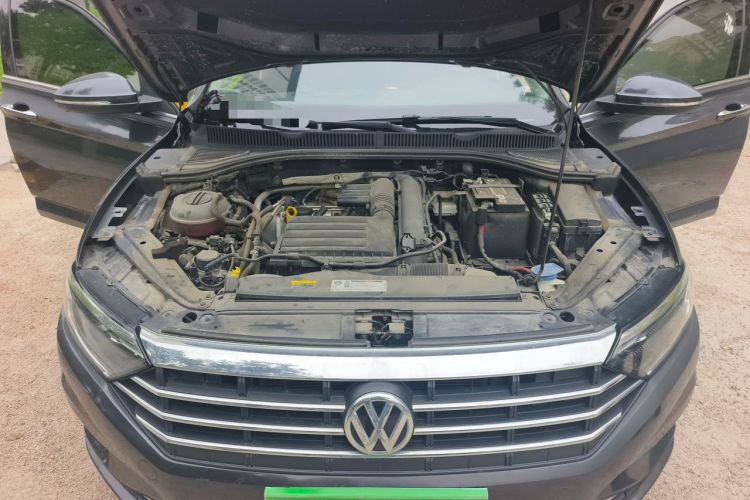 Used Volkswagen Sagitar 2019 280TSI DSG Comfort Version China VI Standard Engine Bay