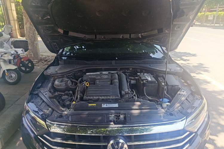 Used Volkswagen Sagitar 2019 280TSI DSG Comfort Version China VI Standard Engine Bay