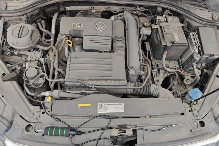 Used Volkswagen Sagitar 2019 200TSI DSG Comfort Version China VI Standard Engine Bay