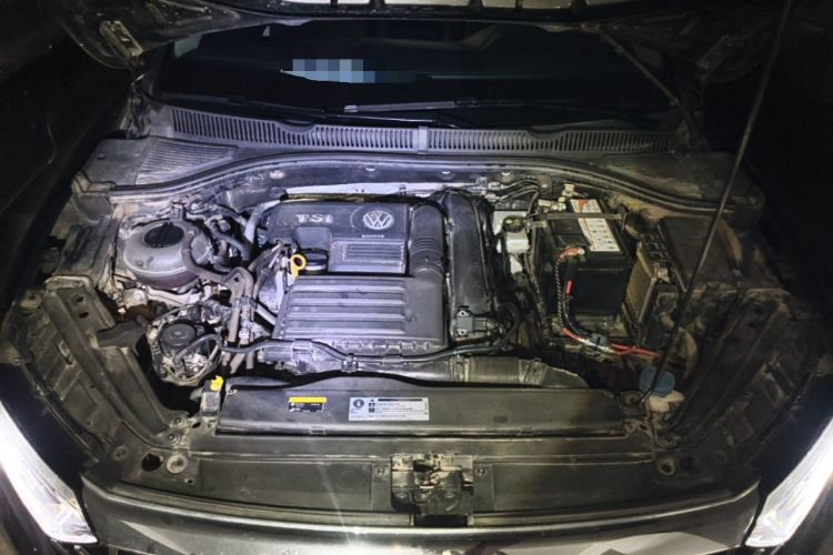 Used Volkswagen Sagitar 2019 280TSI DSG Comfort Version China VI Standard Engine Bay