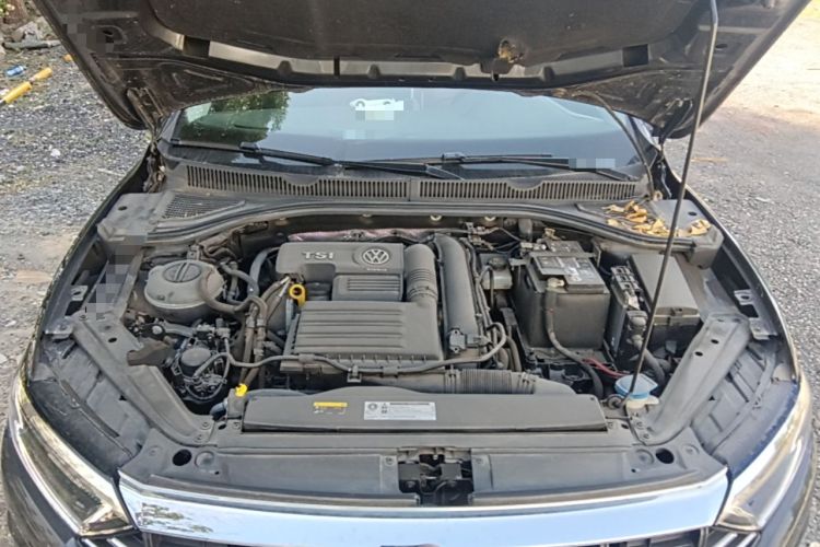 Used Volkswagen Sagitar 2019 280TSI DSG Comfort Version China VI Standard Engine Bay