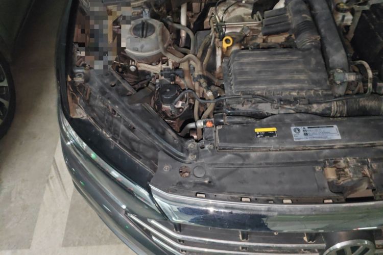 Used Volkswagen Sagitar 2019 200TSI DSG Comfort Version China VI Standard Engine Bay Right
