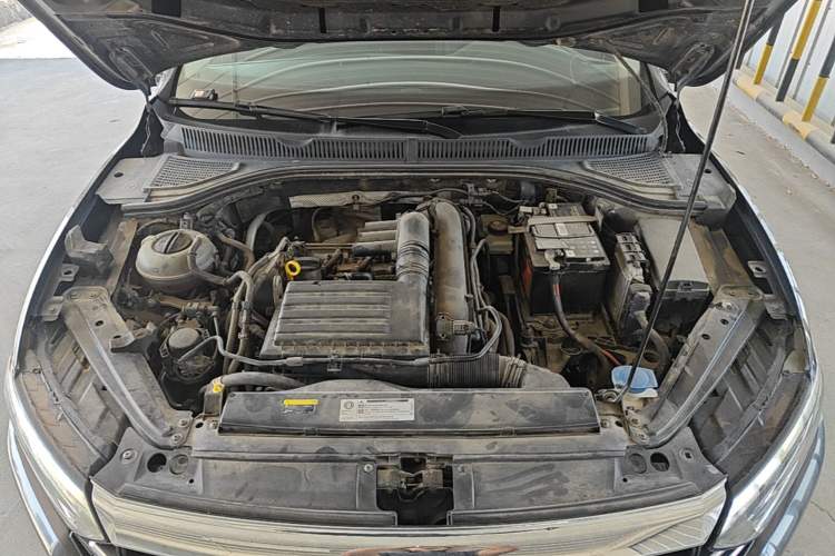 Used Volkswagen Sagitar 2019 280TSI DSG Comfort Version China VI Standard Engine Bay