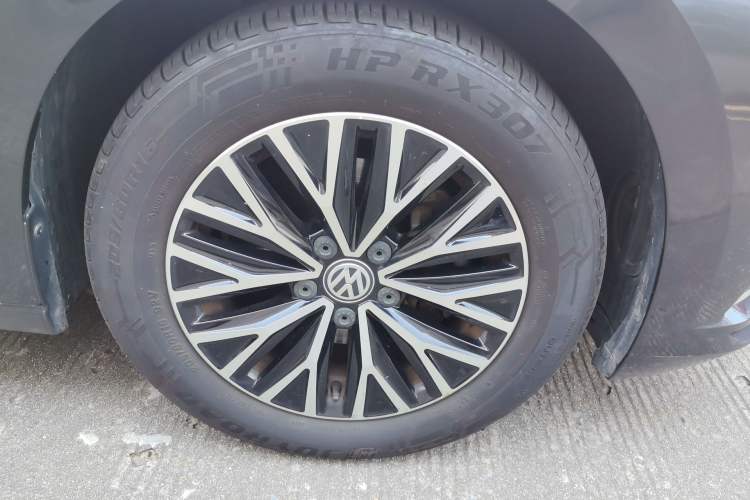 Used Volkswagen Sagitar 2019 280TSI DSG Comfort Version China VI Standard Exterior 1
