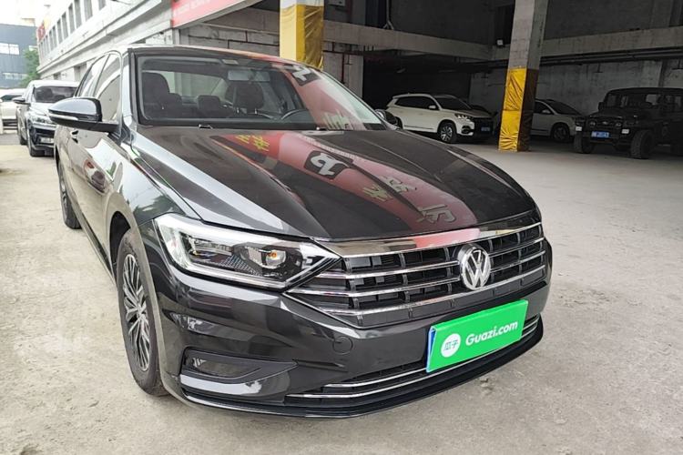 Used Volkswagen Sagitar 2019 200TSI DSG Comfort Version China VI Standard Front Right 45 Deg