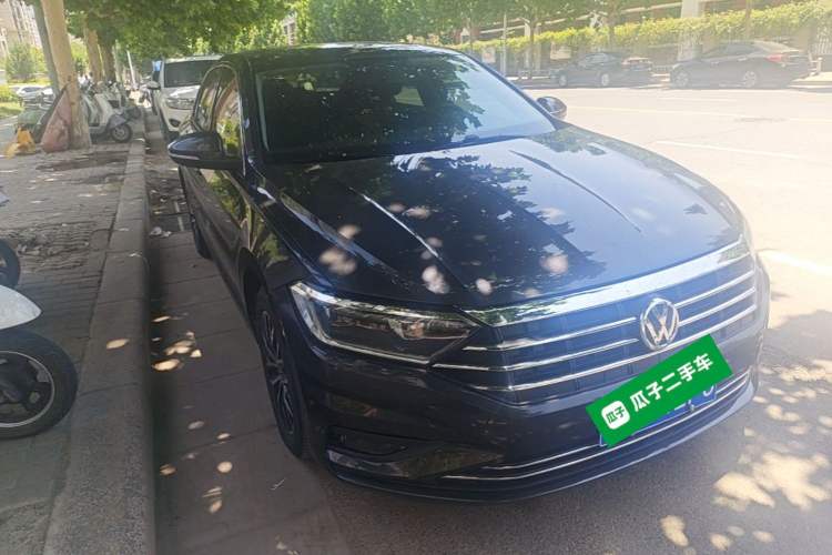 Used Volkswagen Sagitar 2019 280TSI DSG Comfort Version China VI Standard Front Right 45 Deg