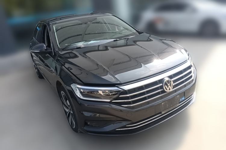 Used Volkswagen Sagitar 2019 280TSI DSG Luxury Version China VI Standard Front Right 45 Deg