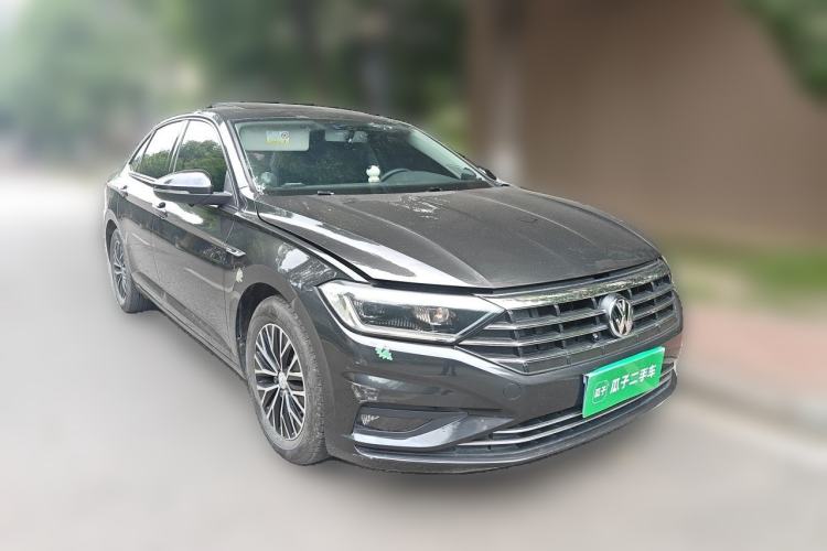 Used Volkswagen Sagitar 2019 280TSI DSG Comfort Version China VI Standard Front Right 45 Deg
